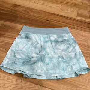 NWOT Pace Rival Skirt Skort *Extra Ling size 6 white teal blue diamond dye